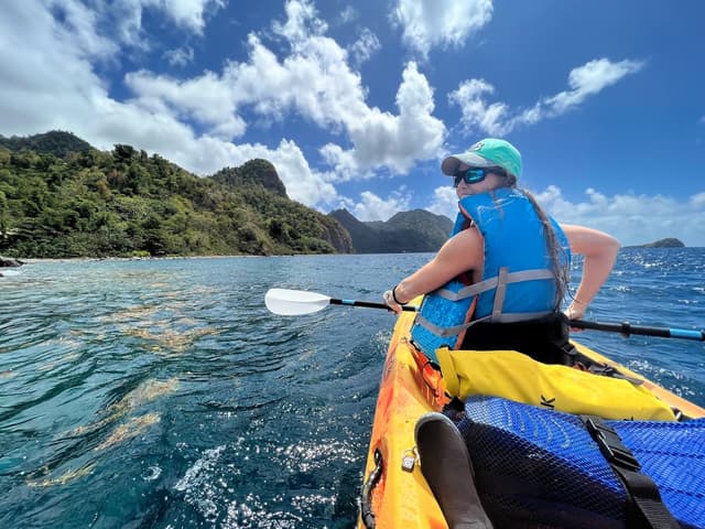 wendy-kayaking-dominica